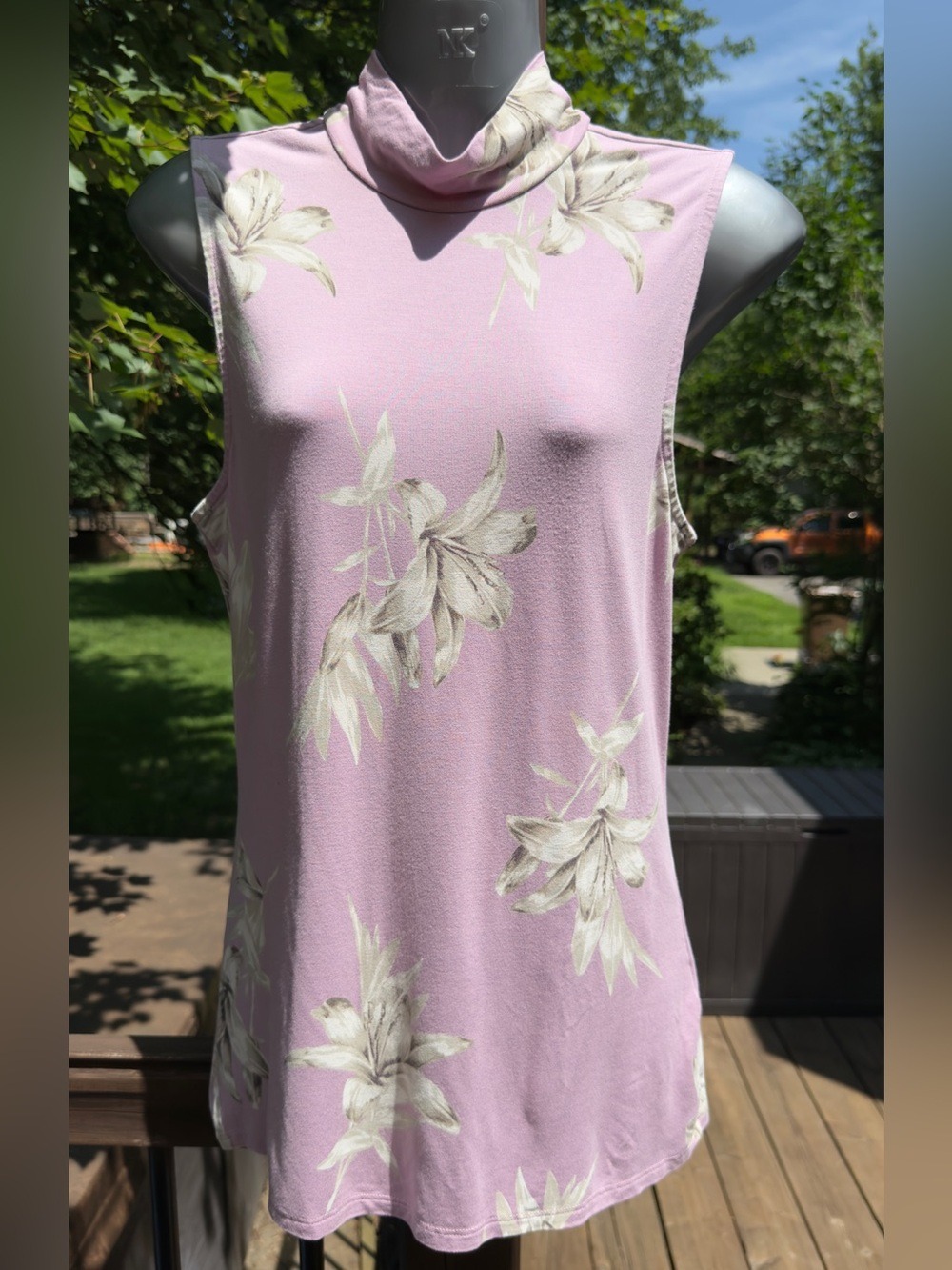 • RW&CO Pink Floral Sleeveless Cowl Neck Tunic Top Size M/M - Picture 3 of 10